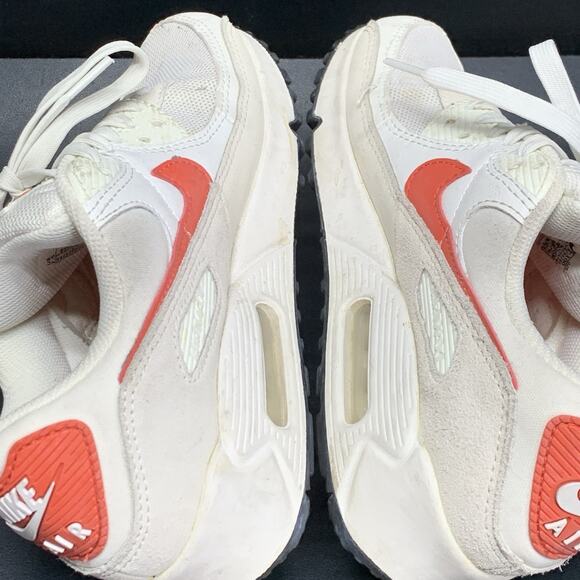 Nike Air Max 90 Women’s Trainers Summit White / Mantra Orange Sz 7.5 DM8265-100 - Picture 6 of 9
